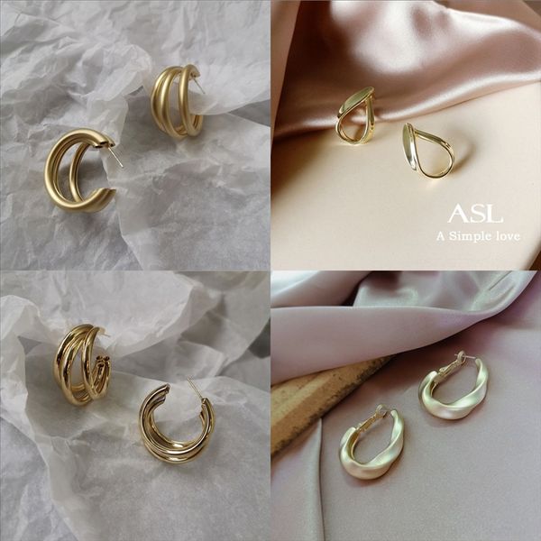 

qyqe new design korean safety hop pin stud earrings for women punk gothic gold asymmetrical earring crystal cz star earring female hip, Golden