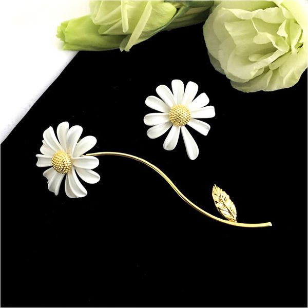 

fashion bohemian earrings sunflower print pattern dangle earring for women girl fashion party jewelry gifts with box with stam, White
