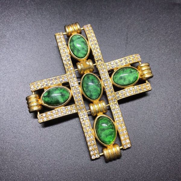 

brand fashion jewelry vintage yellow gold cross brooch party sweater brooch green crystal design gold color fashion brooches 201009, Gray