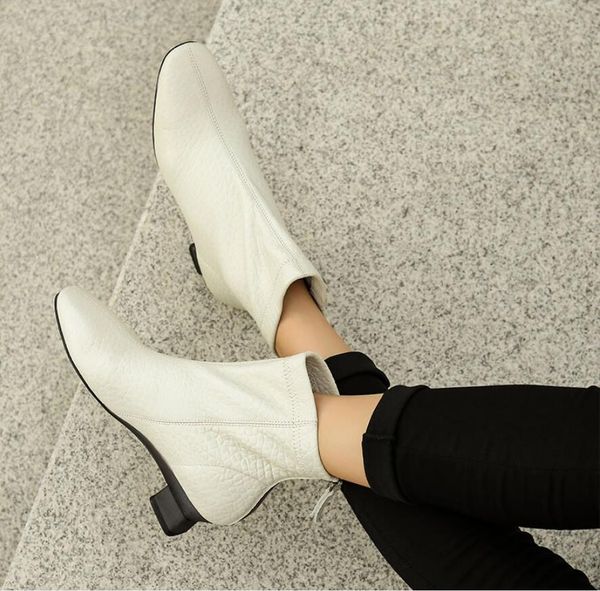 

mid-tube boots 2020 new autumn fashion temperament convenient zipper women's boots, Black