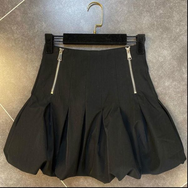 

2021 new summer fashion tide casual solid patchwork white black zipper high waist loose short skirt women sb804