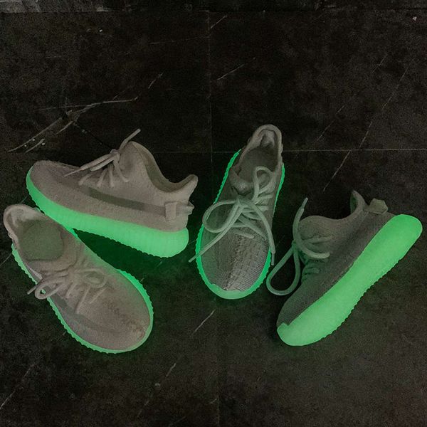 

children's sports new luminous terra cotta girl's warriors casual fly woven breathable soft sole coconut sho, Black;red