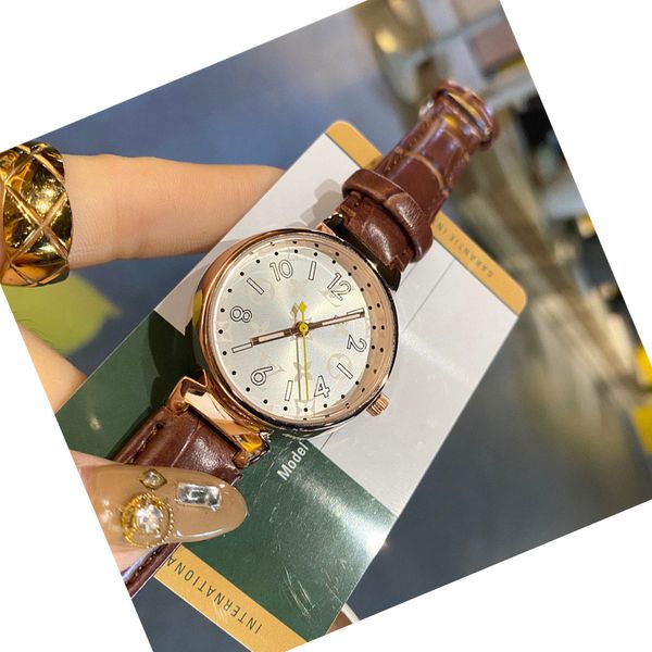 

2020 new four-leaf clover ladies watch fashion temperament life waterproof wild large dial leather strap for nurse girl rose flower gif, Slivery;brown