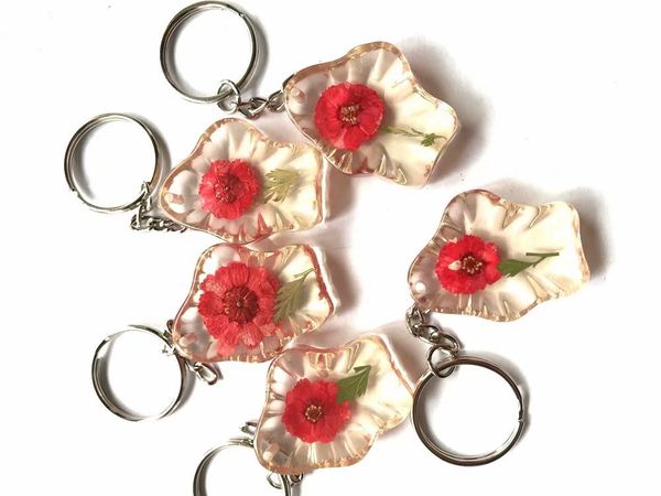 

10 pcs embedded rare color flower plant keychain accessories, Slivery;golden