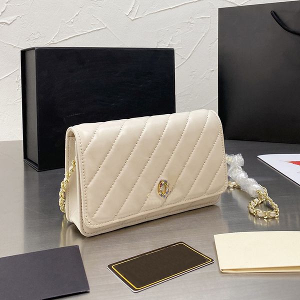 

2021 luxury famous designer handbags shoulder bags cross body clutch lady fashion bag genuine leather classic saddle women simplicity 18