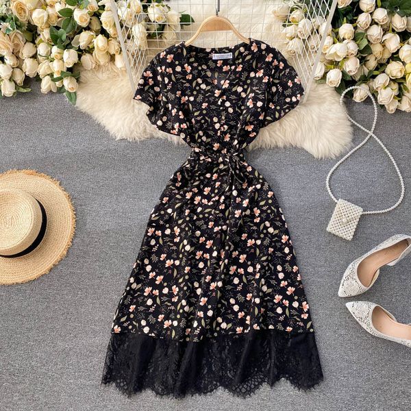 

2021 new singiny female lace shreds summer neck short stripes the line dressed floral impression dress lizf, Black;gray