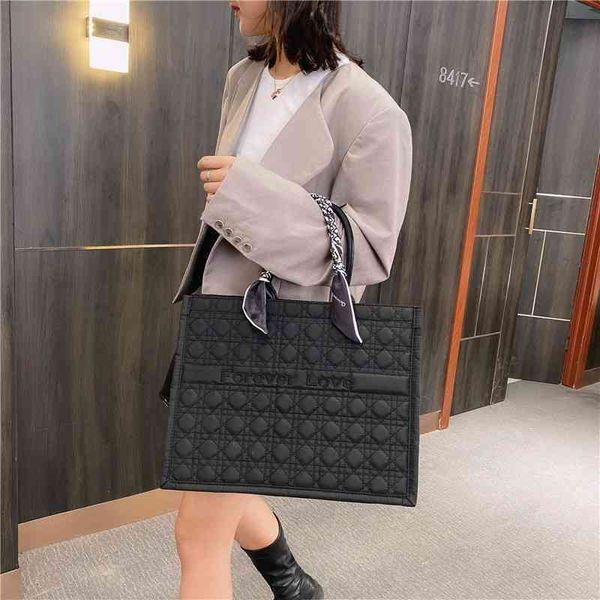 

2022 factory wholesale new women's double canvas bag embroidery underarm single shoulder women bag