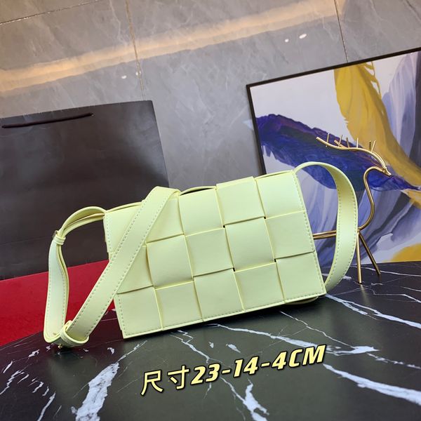 

luxury designer shoulder bag hand-held leather matt camera woman slanting purse caviar fashion 23-14-4cm