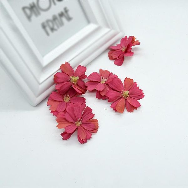

20шт прекрасный мини silk daisy multicolor поддельный головки цветка scrapbook diy рождество garland дешевые искусственные цветы для декора