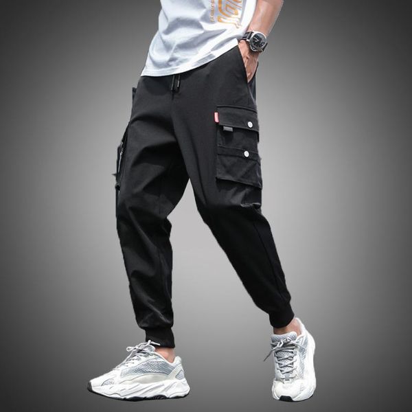 

1, Black