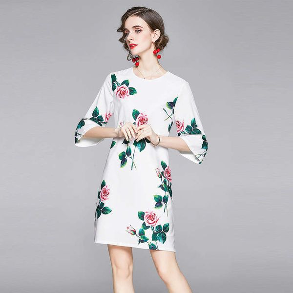 

2020 women's early autumn new round neck 3 / 4 sleeve elegant print a-line dress, Black;gray