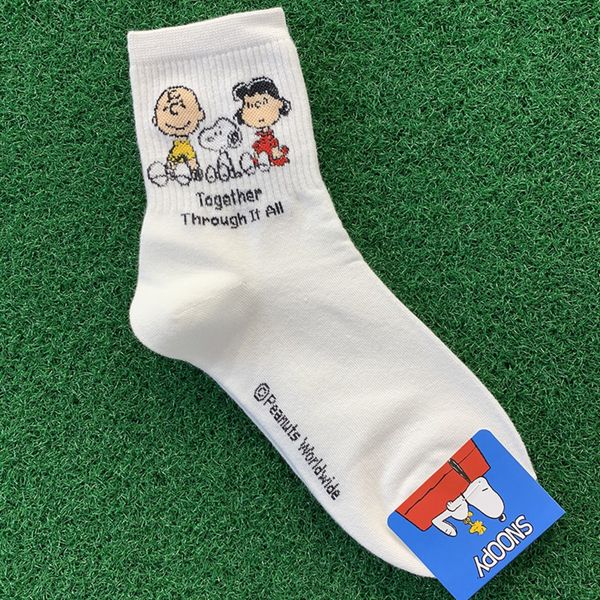 

2020 south korea east gate new cartoon snoopy cute thread sock mouth middle cotton socks tube women's cotton socks auxgo, Black