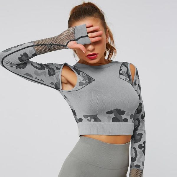 

2020 new women's fitness t-shirt sports crop camo seamless skinny crew neck strength stretch yoga crop fitness wear, White;red