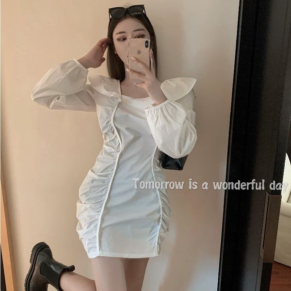 

autumn 2020 new style square neck design sense long sleeve a-line short skirt, thin and wrinkled dress for women