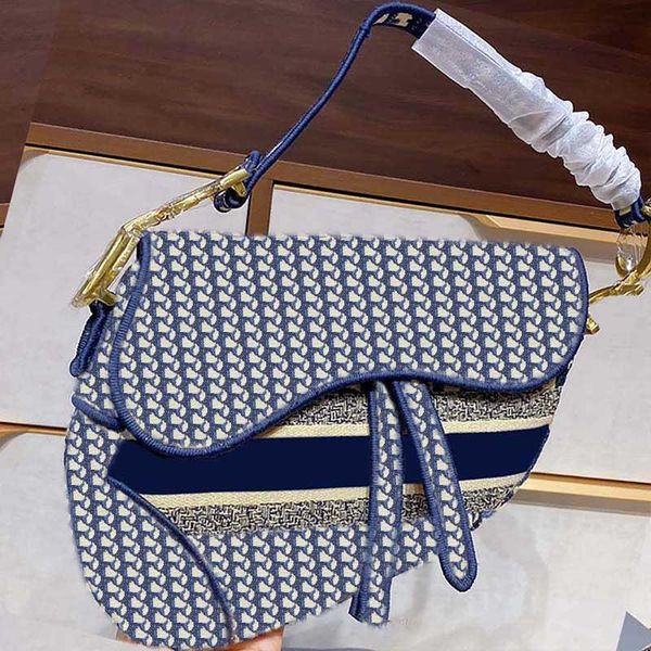 

brand designer shoulder bag ladies messenger bag embroidered letter pattern fashion with original box