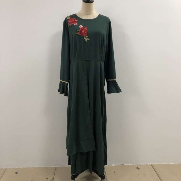 

2020 slim trumpet sleeve 3 4 / embroidered mid length skirt with loose waist and thin dress, Black;gray