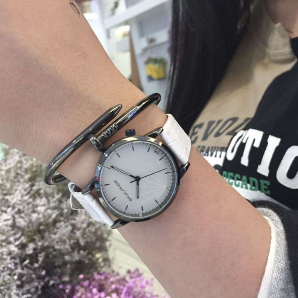 

korean 530 swiss watch fashion women's trend individual simple fashion watch women waterproof exquisite, Slivery;brown
