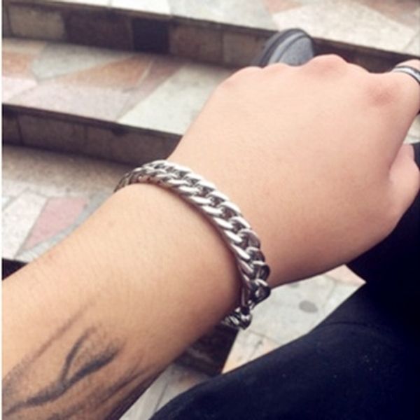 

punk domineering titanium steel fashion men and women braceletaccessories braceletbracelet hand jewelry korean simple bracelet accessories a, Golden;silver