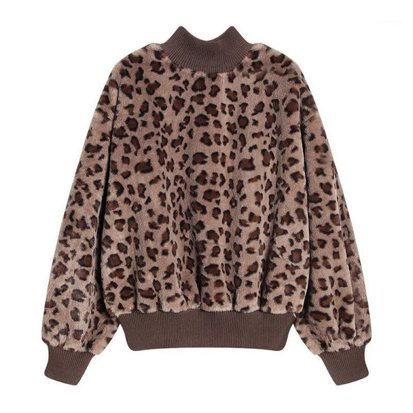 

2020 autumn and winter chic new round neck pullover long sleeve short leopard print plush fleece blouse1, White