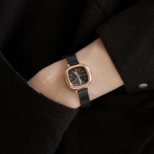 

black gold small sugar watch women 2020 new simple student small dial with small square french minority, Slivery;brown