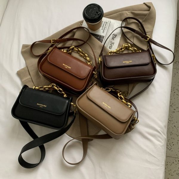 

textured ladies handbags 2020 new trendy autumn and winter fashion simple one-shoulder messenger bag all-match small square bag