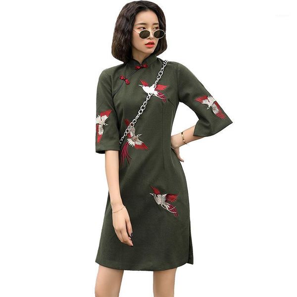 

improved cheongsam spring and summer 2020 new short sleeve fashion embroidered brief paragraph dress1, Red