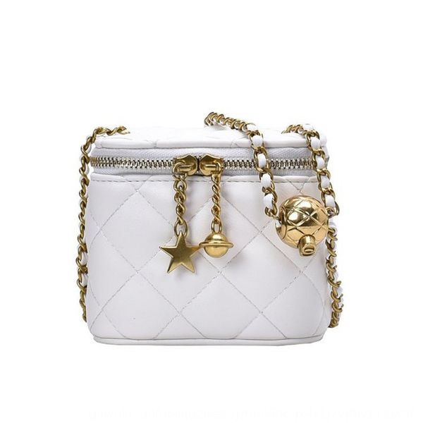 

xiaoxiangfng lingg chain womn's 2020 summr nw fashion koran vrsion of vrsatil th wind of xiaoxiang is crossing with chain crossing fore