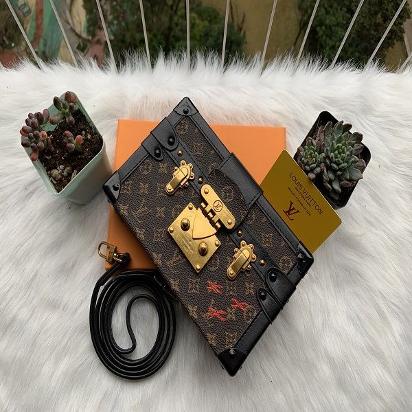 

2018 new designer bag, snake grain leather embossed fashion lady bag chain, crossbody bag brand designer crossbody bag