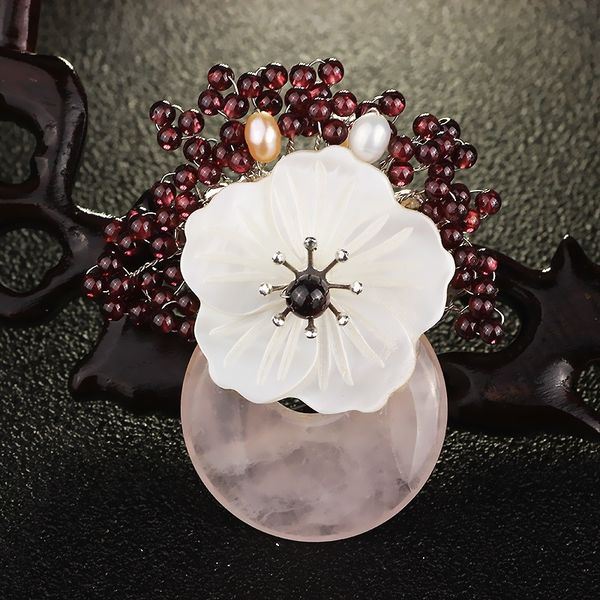 

farlena jewelry italian hand-woven natural stone bouquet brooch vintage natural shell flower freshwater pearl brooches for women 201009, Gray