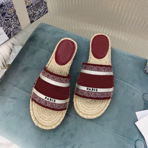 

fashion new 2021 desiner fashion paris women straw slippers beautiful scuffs shoes summer beach slides girls slippers ladies flip flops, Black