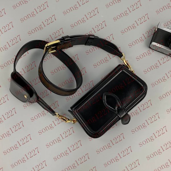 

fashion ladies bags 841 pure color compact inclined s houlder bag black with a shoulder strap is simple and casual size17*10*4.5