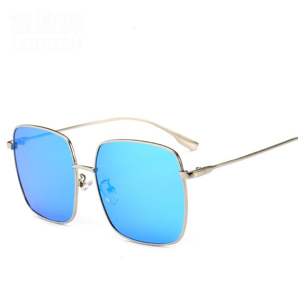 

red 2021 korean version polarized net face small street p square big frame round face sunglasses driving men's fashion, White;black