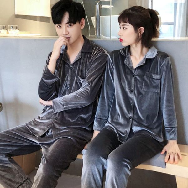 

uwym new silk flower printed sleepwear and couple pajamas spring women summer high-end customized silk men pijamas set lace y200708 pyj, Black;red