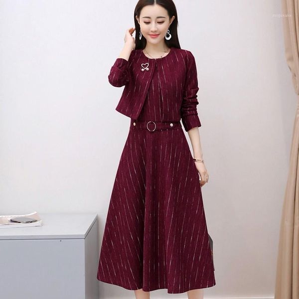 

elegant women two piece set office lady twill short jacket sleeveless slim red coats belt dress womens party suits autumn1, White