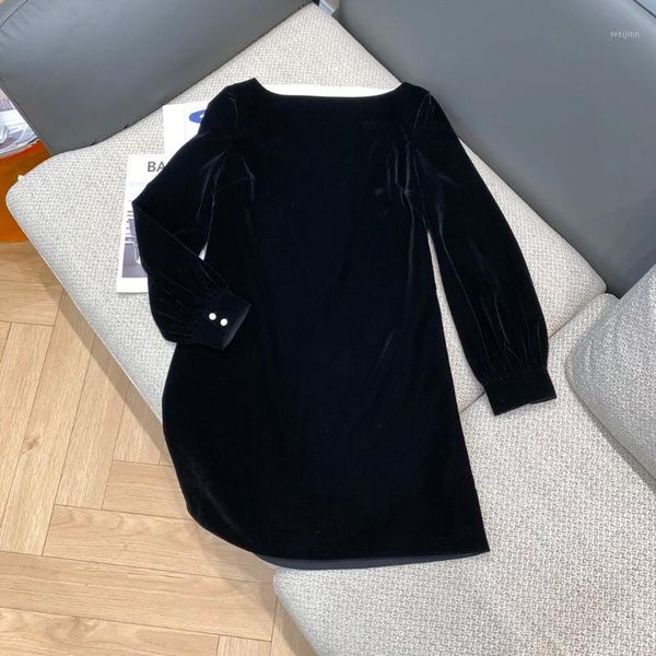 

2020 new ladies fashion long sleeve round neck back bow velvet dress 11101, Black;gray