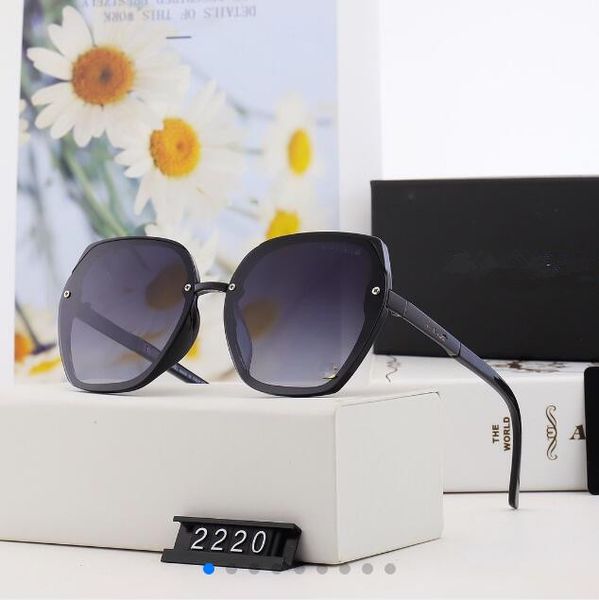 

2021 official early spring new, many stars in the same style, the new large frame polarized sunglasses, laser logo ultra clear polarized sun, White;black