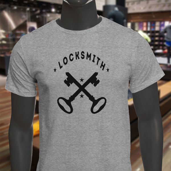 

new fashion t shirt men casual t shirt locksmith keys stars handyman worker cutter lock mens gray tee shirt sport hooded sweatshirt hoodie