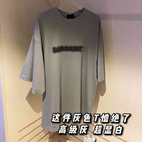 

2022 factory wholesale new fashion with holes worn out short sleeve men's and women's same loose round neck casual t-shirt, White