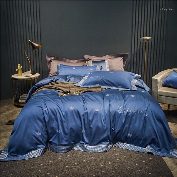 

new 4pcs egyptian cotton duvet cover sets king  size bedding sets pillowcases luxury embroidery crown bed cover bed linen1