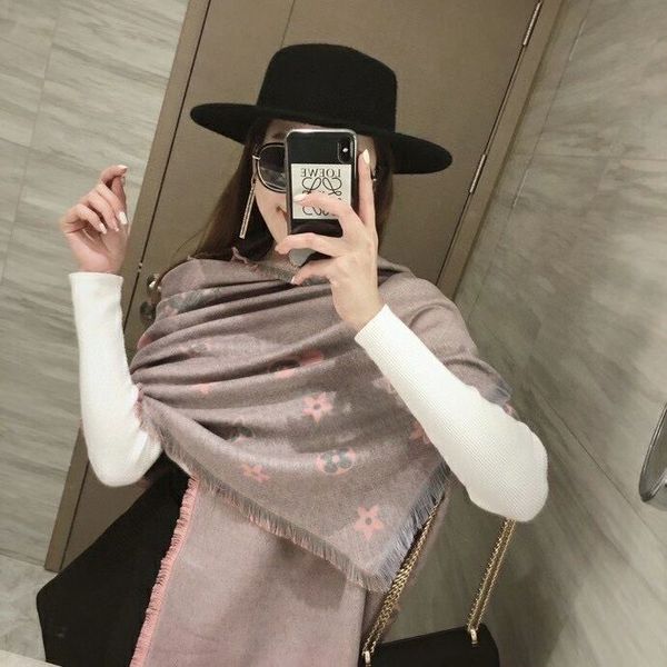 

2020 wholesale classic shiny gold and silver thread silk scarves scarf fashion women scarf soft shiny scarf shawl men women classic silk sc, Blue;gray