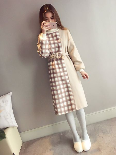 

autumn and winter new mid long woolen t-shirt skirt with plaid stitching knitted upper garment for female students