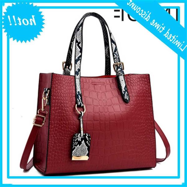 

leather handbags large fashion crocodile pattern women's shoulder bag handbag casual dead simple messenger bags