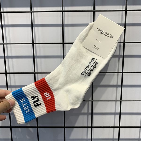 

korean new autumn and winter new color letter cotton cotton medium student fashion skateboard socks women's medium tube socks t55p7, Black