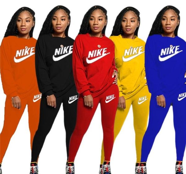 

женщины падают зимой случайный дизайнер одежды sweatsuit равнины 2 шт набор толстовка штанов сплошных цвета бренд пуловеров рубашки нарядов, White