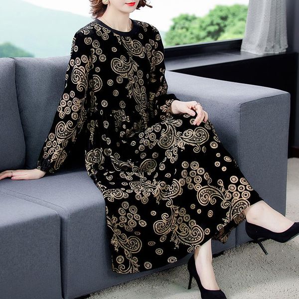 

female noble balck glod velvet loose elegant midi dress autumn winter 4xl plus size floral maxi dress bodycon long party vestido, Black;gray