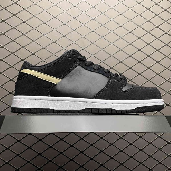 

shoes sb low pro takashi skateboard men women black gold sport sneakers bq6817-002