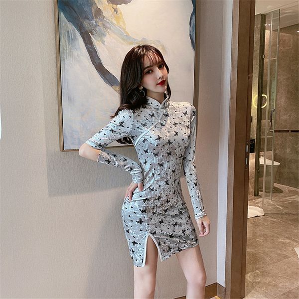 

2021 New Festa Feminino Inverno Retro Borboleta Modificado Cheongsam Sexy Magro Estilo Chins Split Veludo Boate Vestido 6NCO, Black;gray