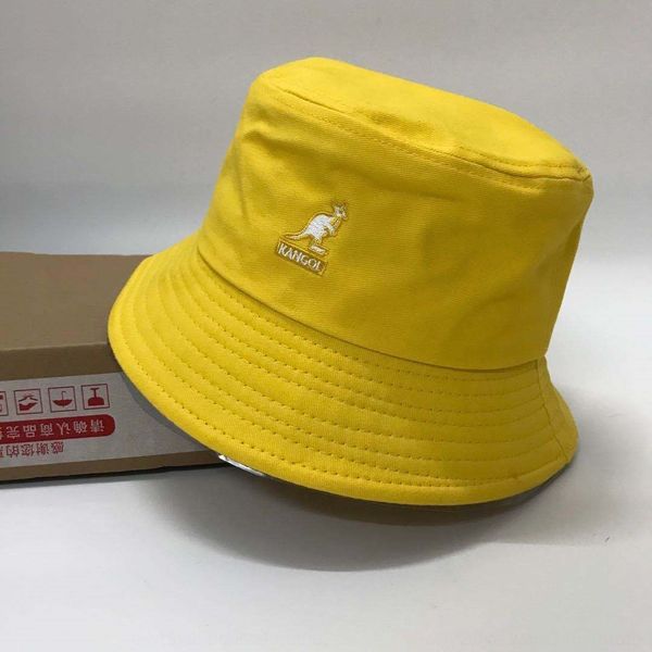 

xmyj donald trump 2020 baseball cap cap kangaroo make america great again hat usa mesh sports outdoor republican flag 120pcs aaa1776, Brown;gray