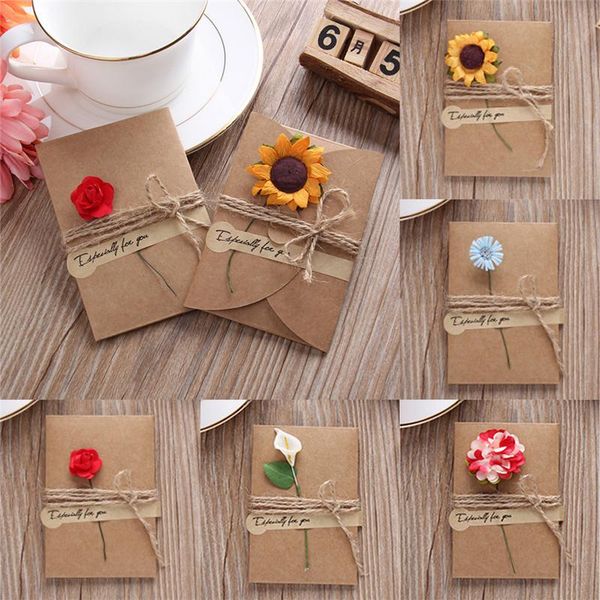 

10pcs greeting cards creative retro handmade kraft dried flowers wedding bussiness festival card florist gift invitations card