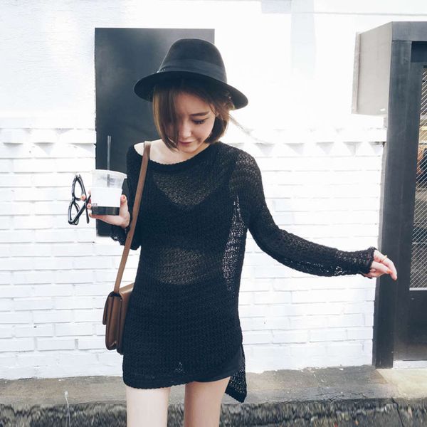 

dark black cut-out seri cuffs dign splicing yarn sunscreen top, White;black